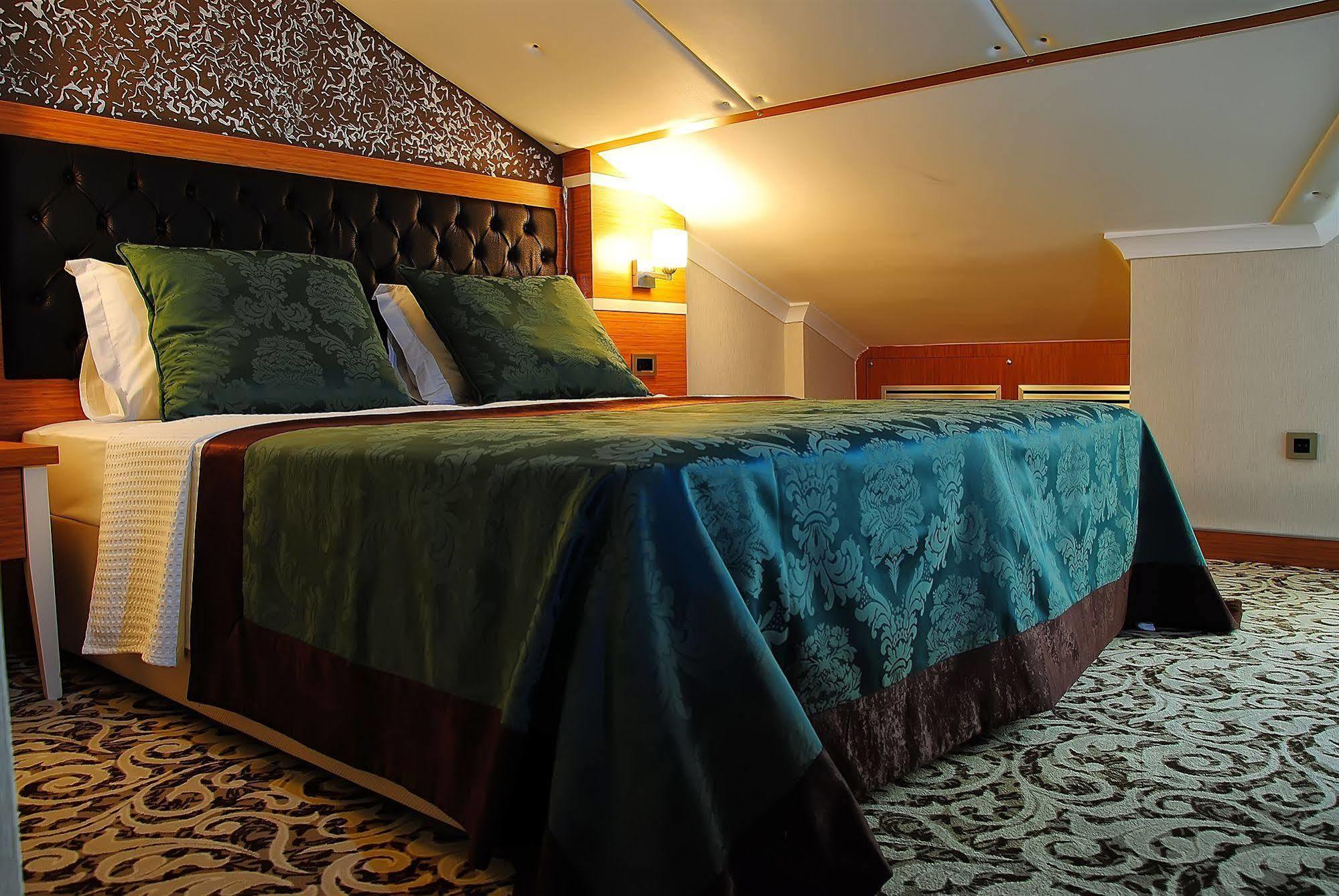 Malahit Exclusive City Hotel Fethiye Exterior foto